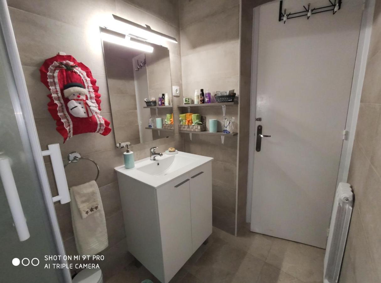Apartamento Confort I La Seu d'Urgell Exterior photo