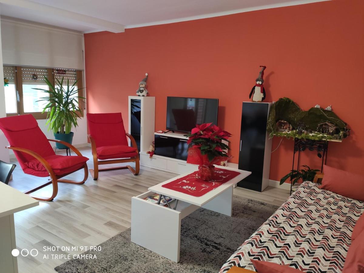 Apartamento Confort I La Seu d'Urgell Exterior photo